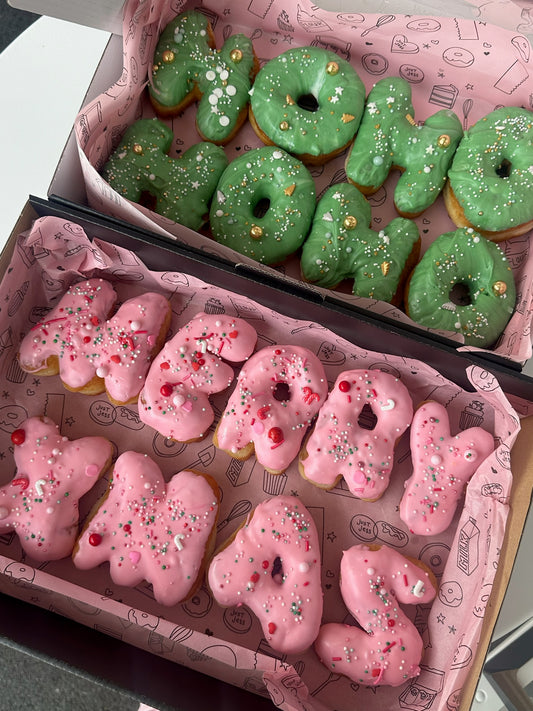 Merry Xmas Donut Letter Box - Pick Up Only (wed-sun)
