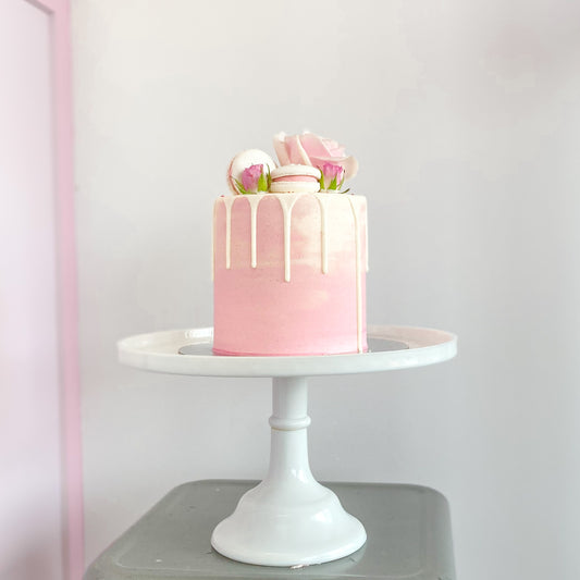 ombre dripping cake